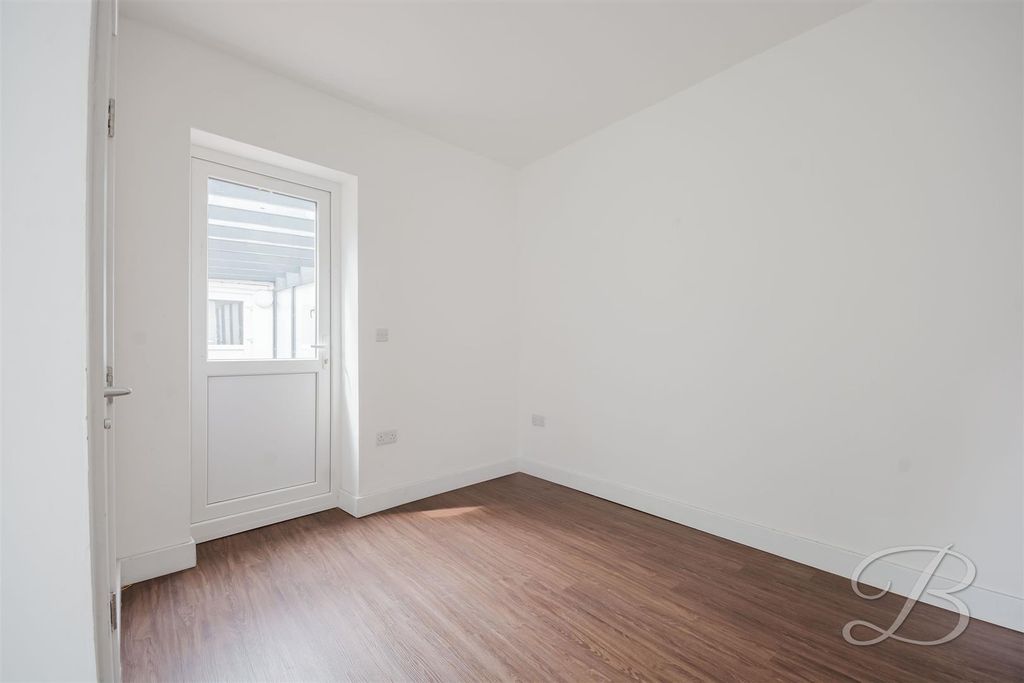 Property photo 3 of 10 Ccltd-11.Jpg