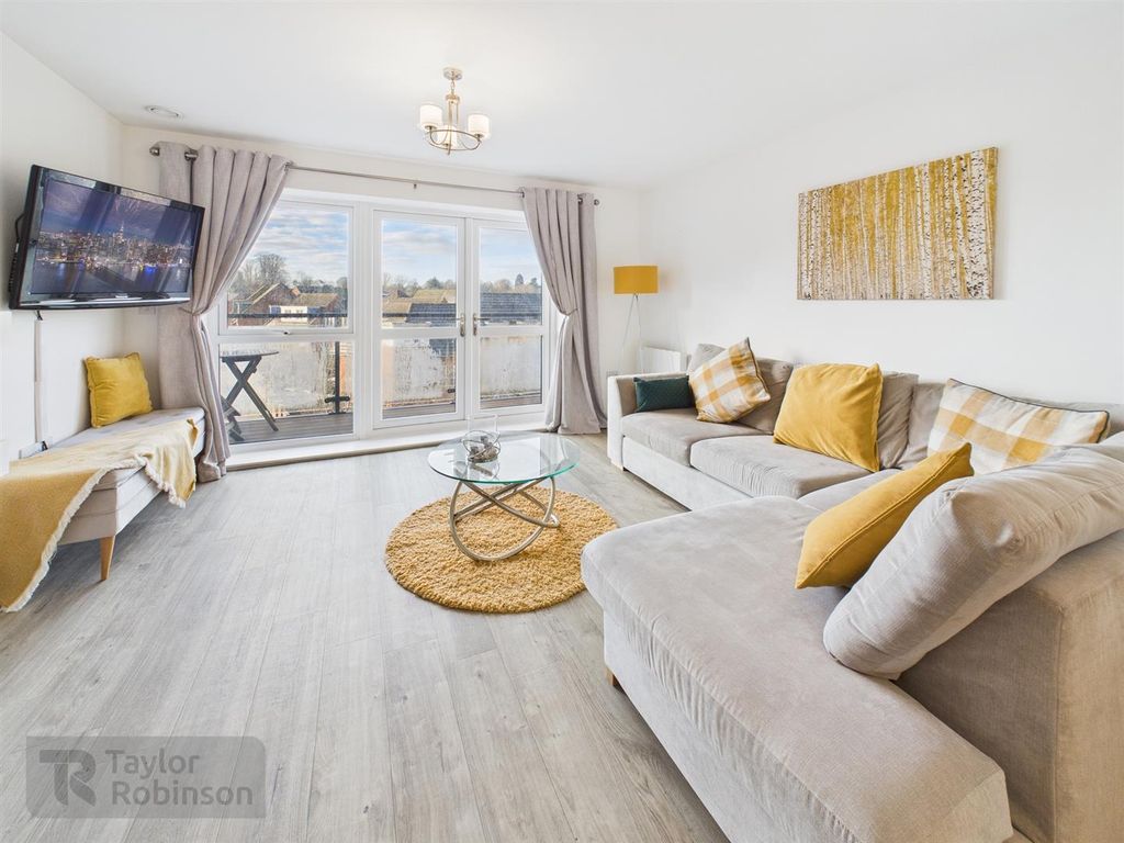 Property photo 2 of 10 Cam02600G0-Pr0614-Still005.Jpg