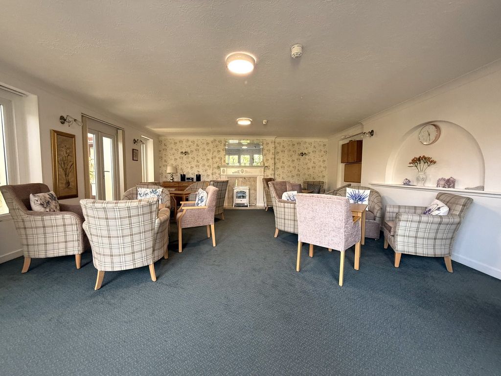 Property photo 3 of 19
