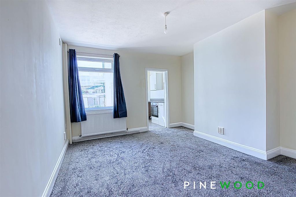 Property photo 3 of 10 Dining Room/2nd Reception Room