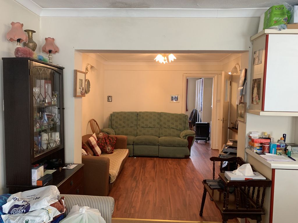 Property photo 2 of 8 Gallery