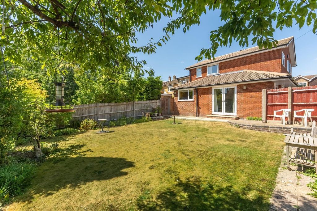 Property photo 2 of 19