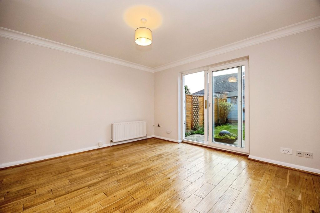 Property photo 2 of 17 Pbox-Img.Jpg