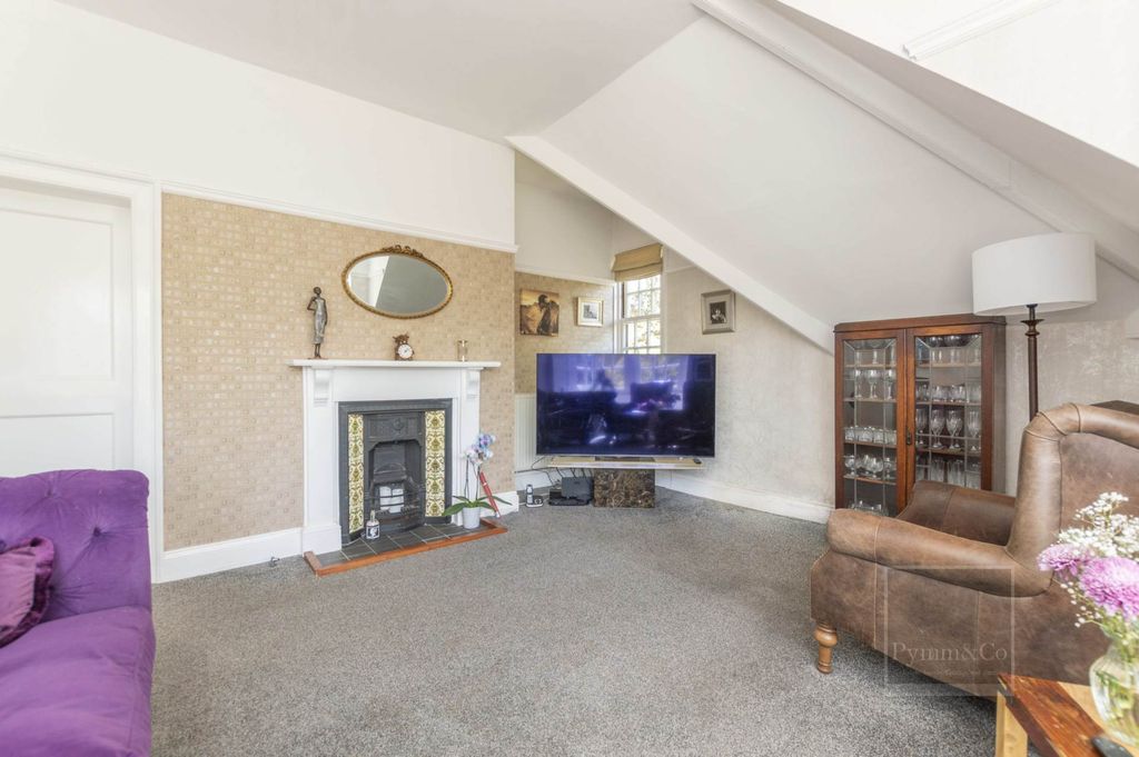 Additional image 3 of 4 bed flat for saleCamberley Road, Norwich NR4