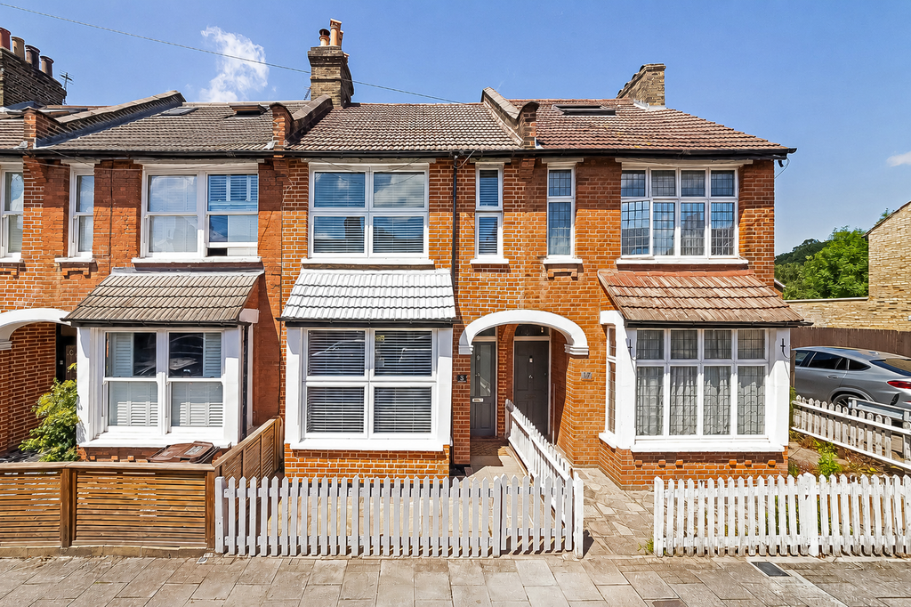 Property photo 1 of 12