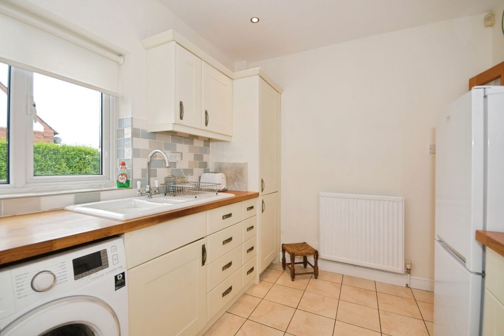 Property photo 3 of 17 Pbox-Img.Jpg