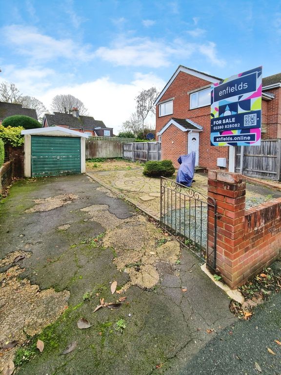 Property photo 1 of 20