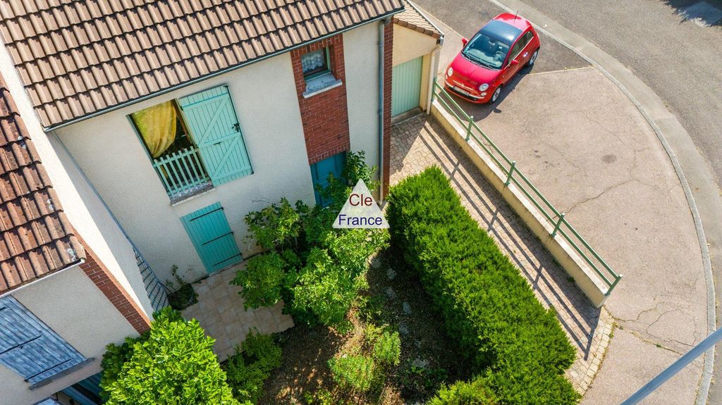 Property photo 2 of 15
