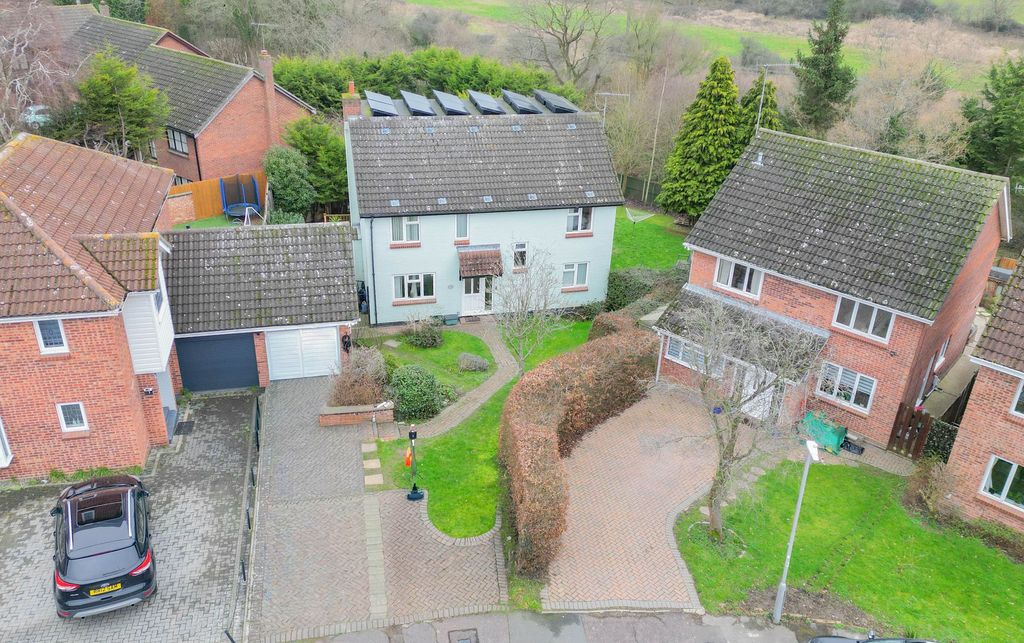 Property photo 1 of 35