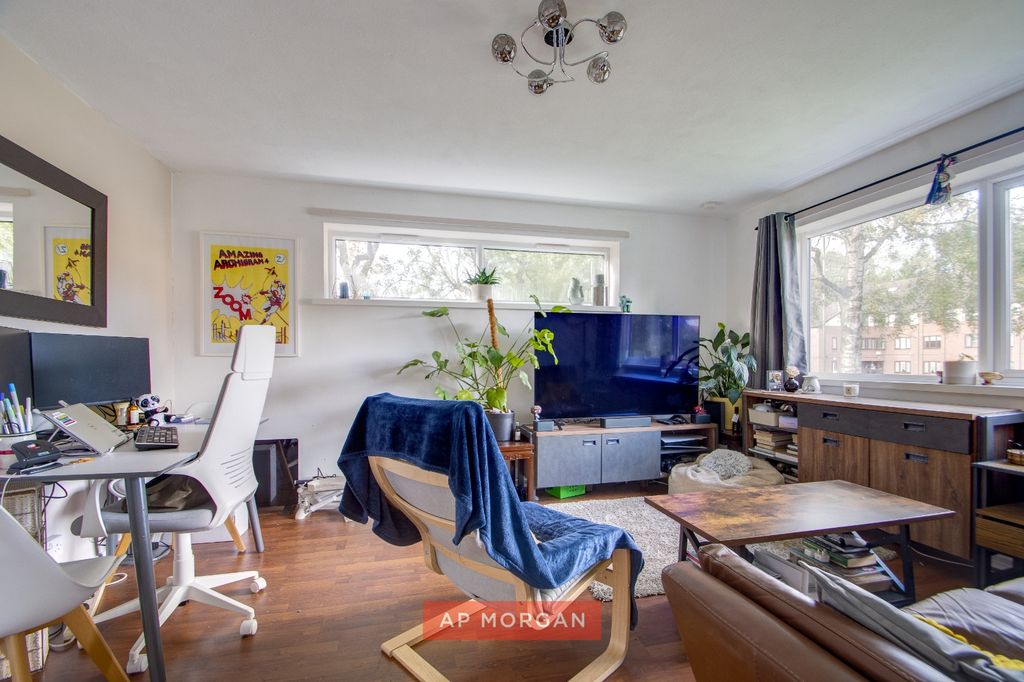 Property photo 2 of 7 Picture No. 08
