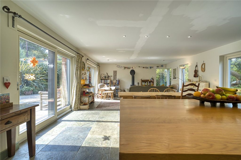 Property photo 3 of 39 Picture No. 36