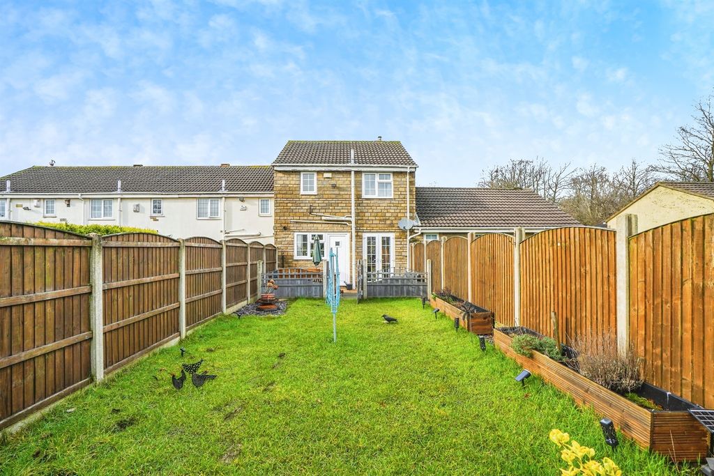 Property photo 1 of 18