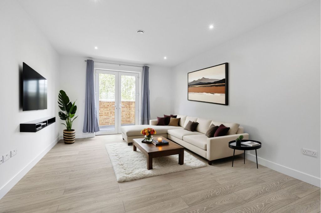 Property photo 1 of 8 Picture No. 09