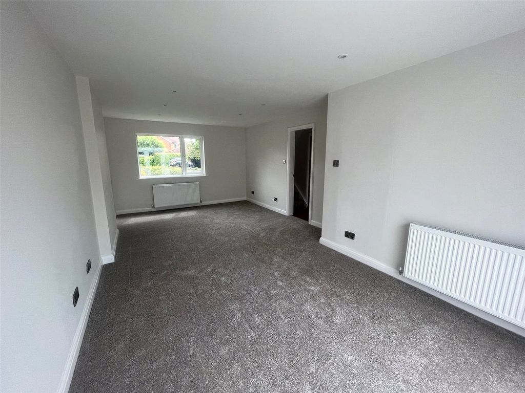 Property photo 3 of 18 Picture No. 08