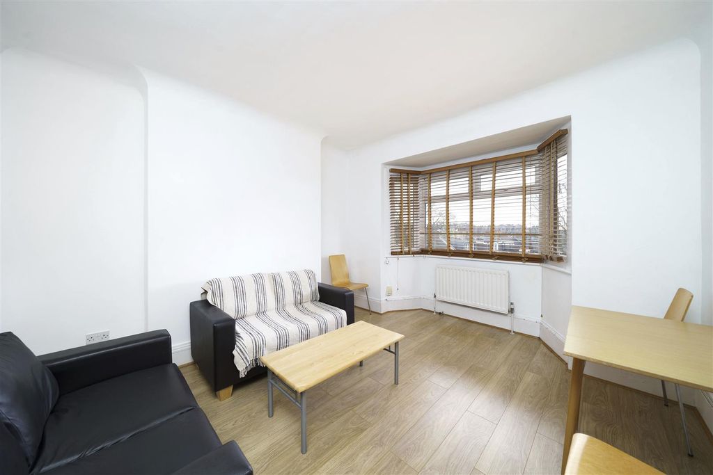 Property photo 1 of 13 P02.Jpg