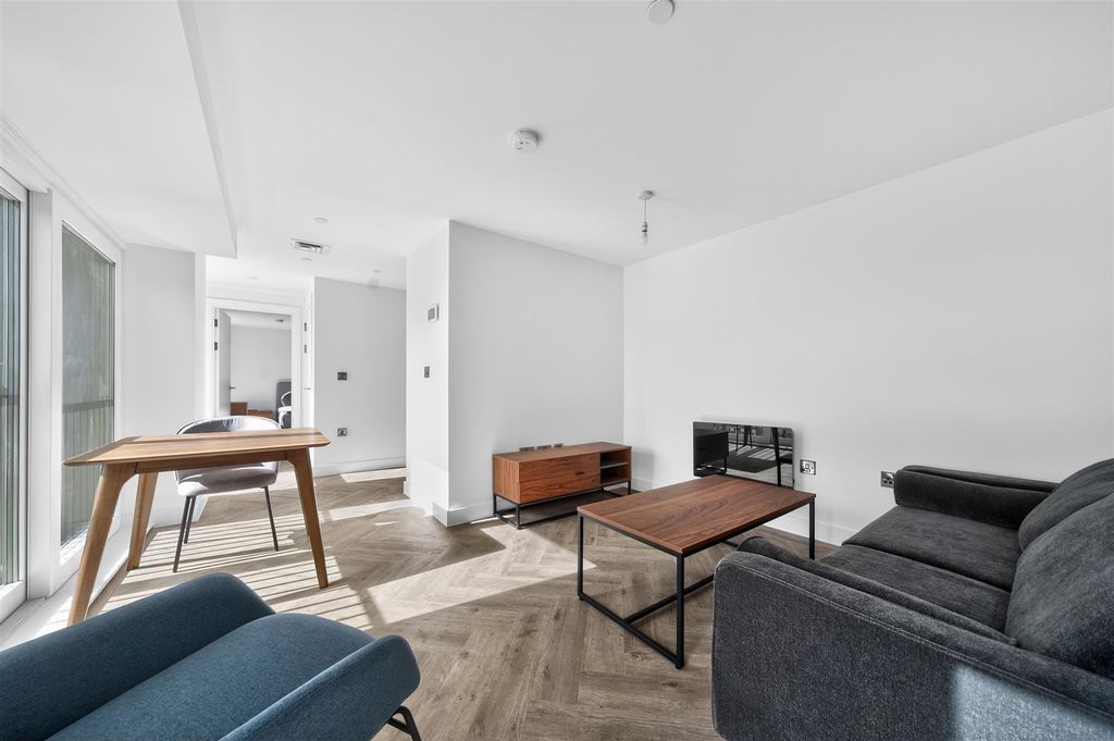 Property photo 1 of 14 1435822-7-69c42697Bd7E0.Jpg