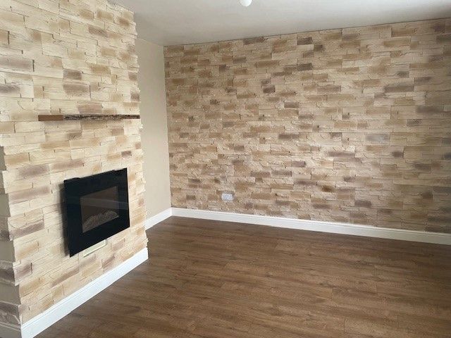 Property photo 3 of 8 Living Room