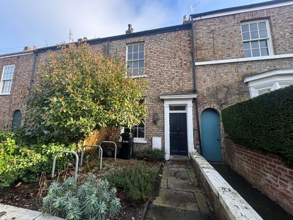 Property photo 2 of 14 Picture No. 21