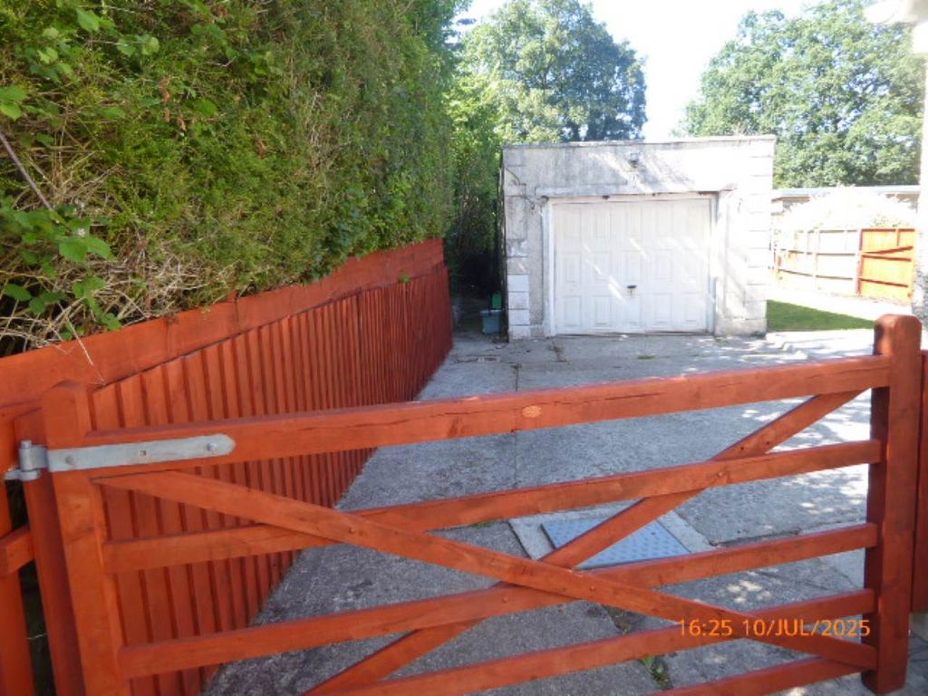 Property photo 2 of 15 P1350957