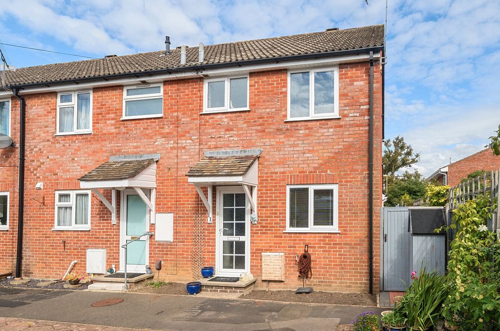 Property photo 1 of 12 1359251-3-68d3Dce...