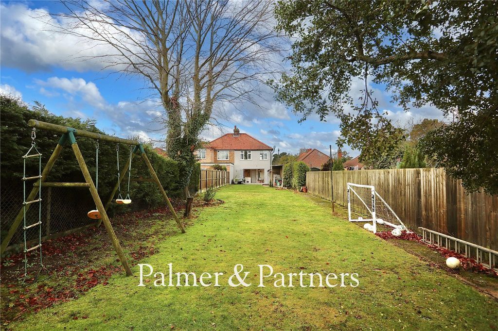 Property photo 2 of 27 Picture No. 05