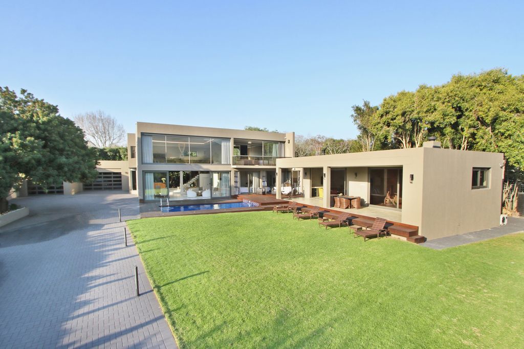 Property photo 1 of 29