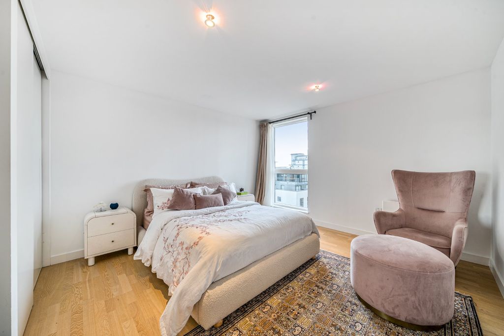 Property photo 2 of 14 Picture No. 26