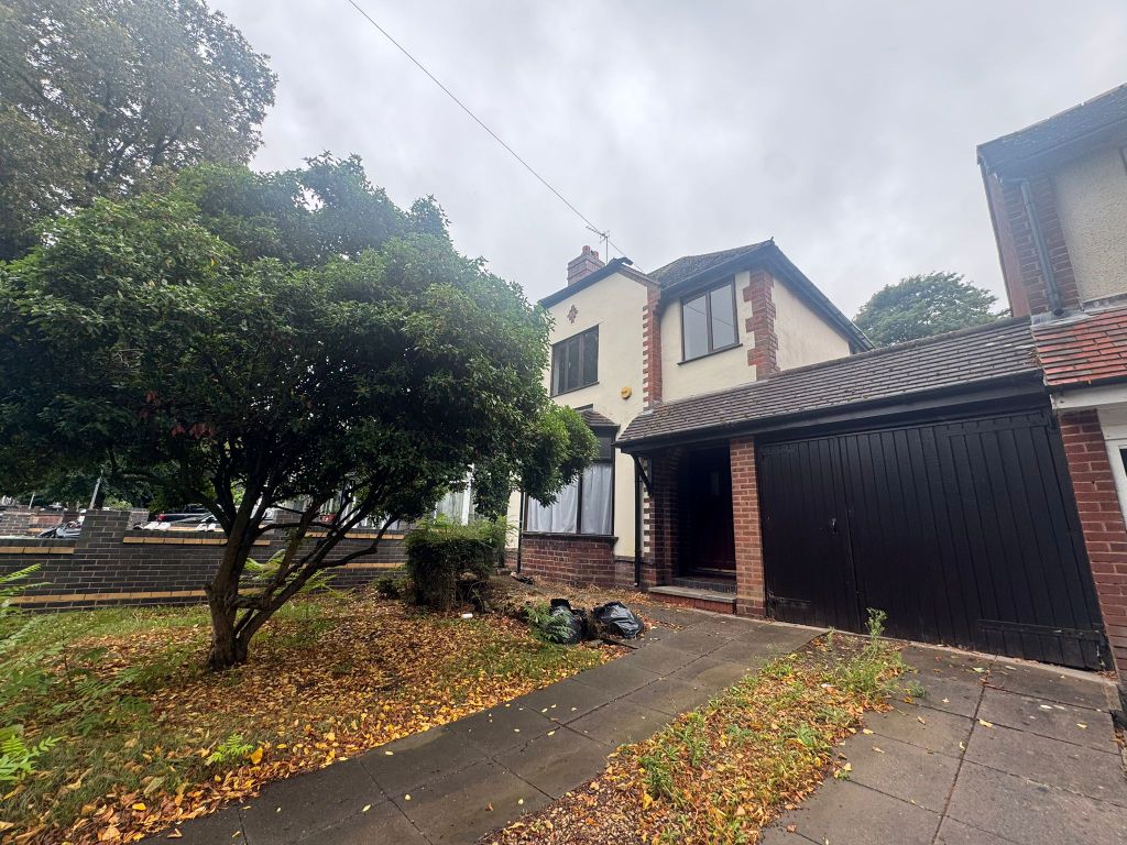 Property photo 1 of 8 External