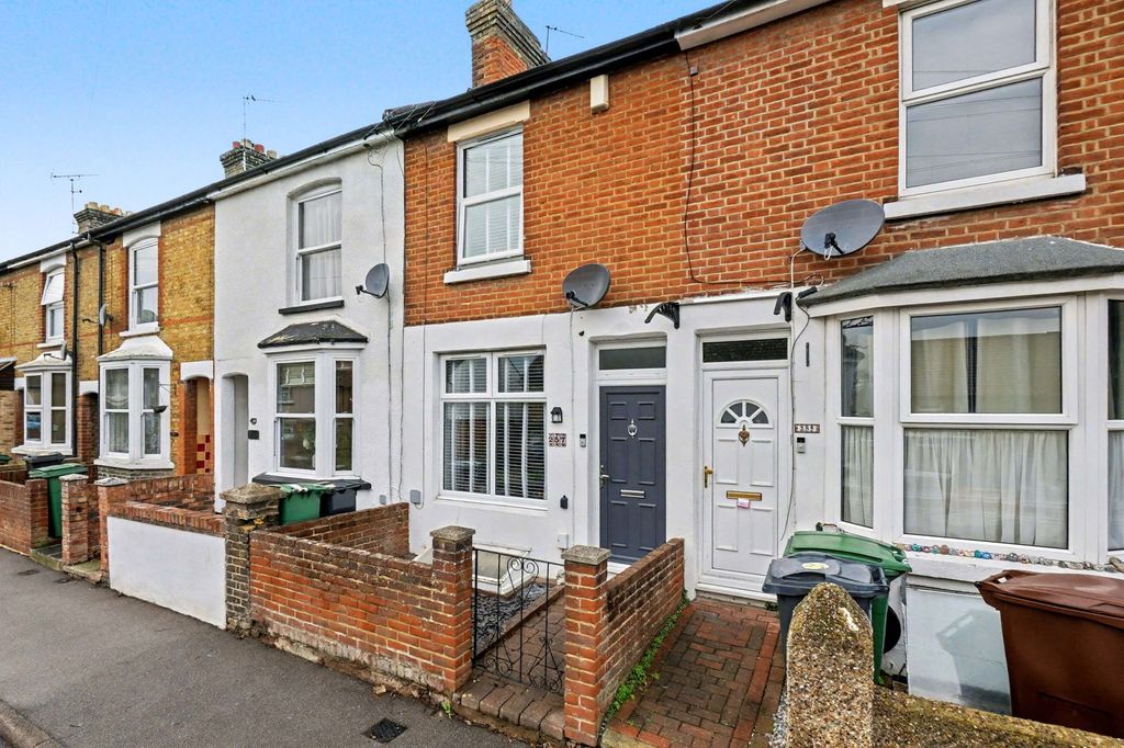 Property photo 2 of 12