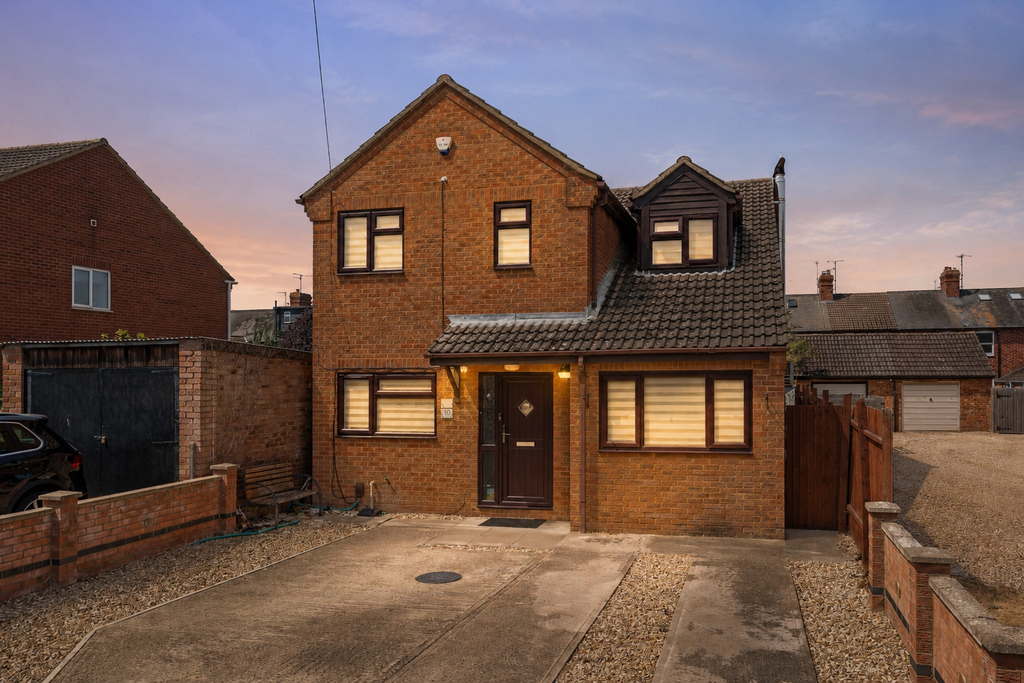 Property photo 1 of 27