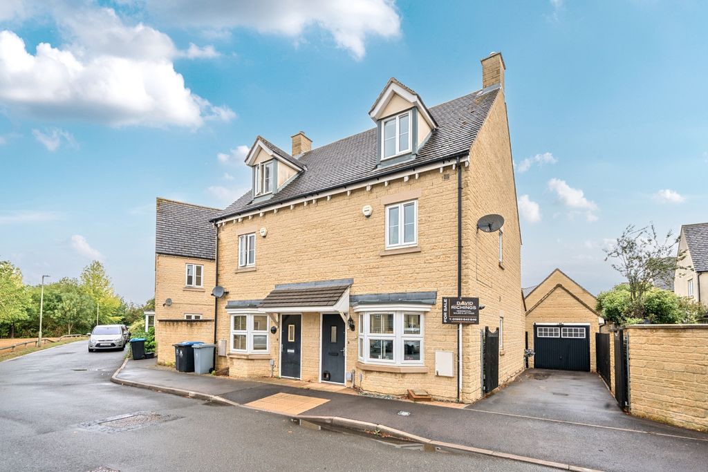 Property photo 1 of 10 1344722-1-68B162E0Ea29c