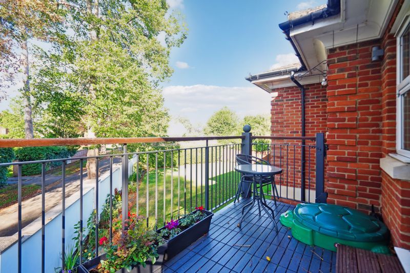 Additional image 10 of 3 bed flat for sale3 Bedroom Flat, Maidenhead SL6