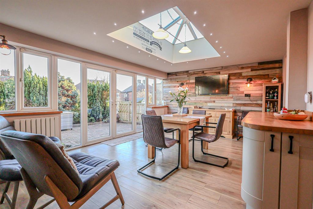 Property photo 2 of 29 Img_3755.Jpg