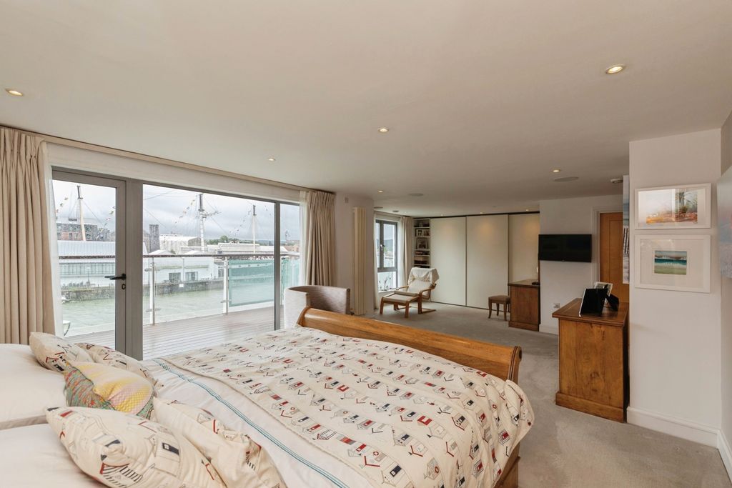Additional image 12 of 3 bed flat for saleLime Kiln Road, Bristol BS8