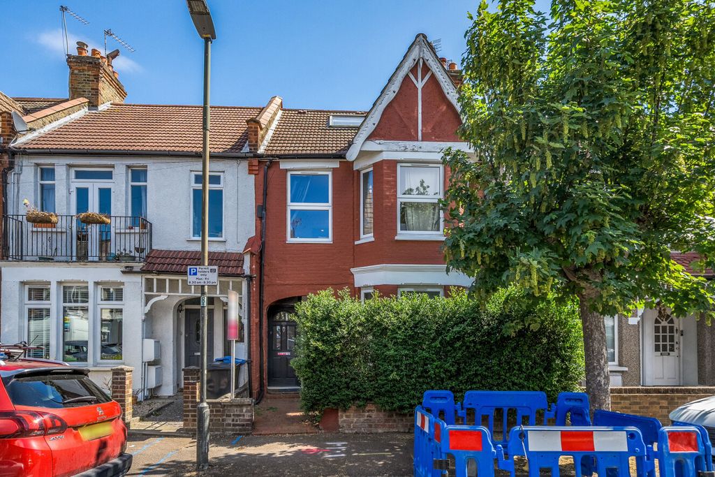 Property photo 1 of 10 1458940-4-6A03060...