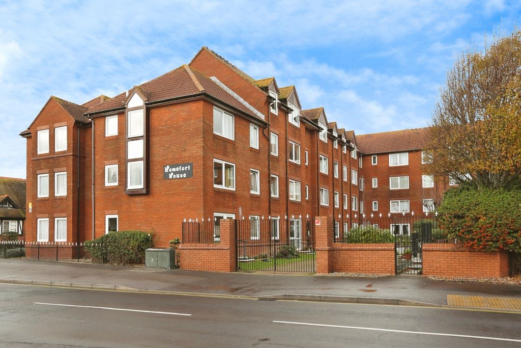 Property photo 1 of 9 Photo