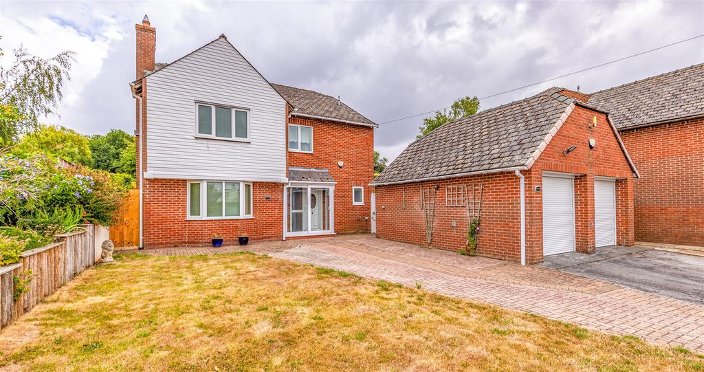 Property photo 1 of 32 Bx1A1280-Edit.Jpg