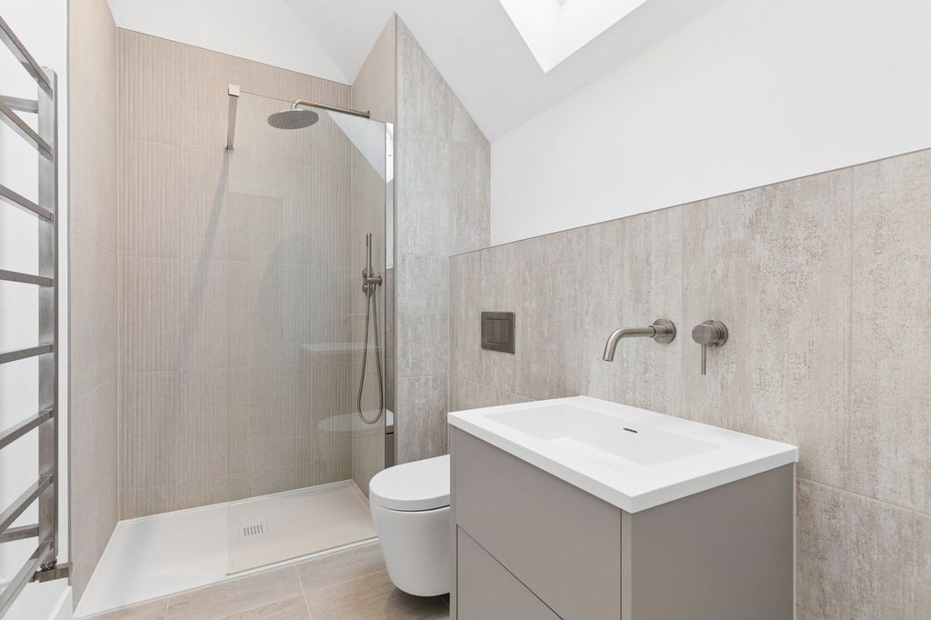 Additional image 13 of 4 bed detached house for saleKingsoak, Hitchin SG4