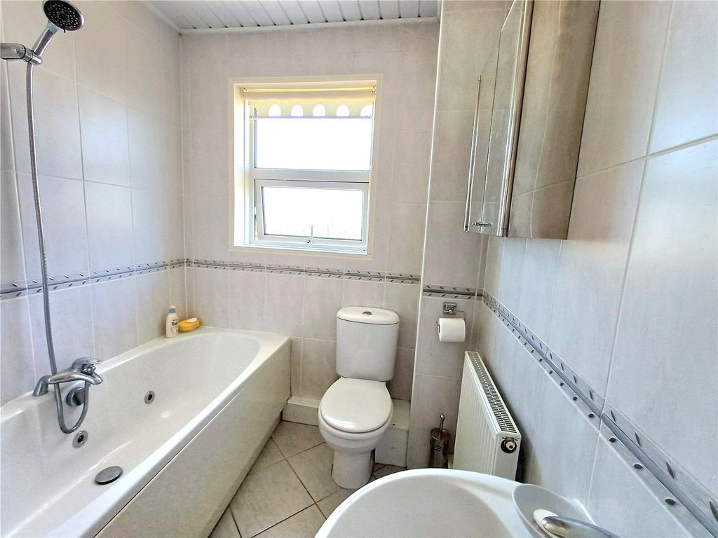 Additional image 15 of 5 bed detached house for saleStonechat Close, Nottage, Porthcawl CF36