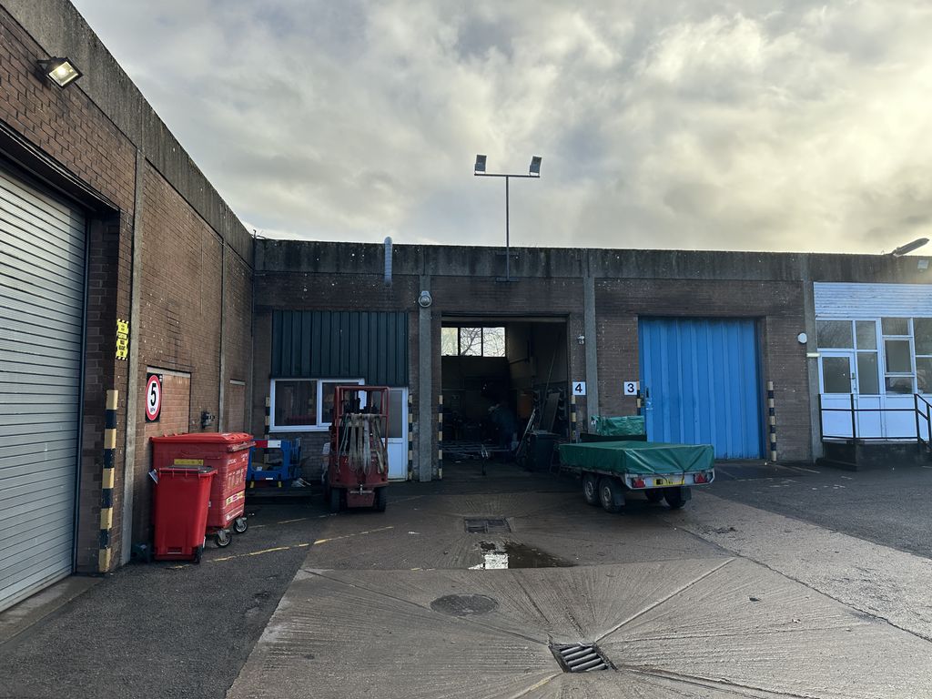 Property photo 2 of 4