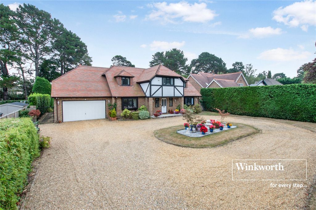 Property photo 1 of 27 Picture No. 31