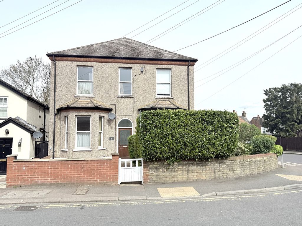 Property photo 1 of 6