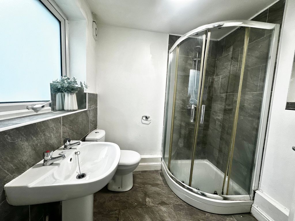 Property photo 3 of 10 Picture No. 10