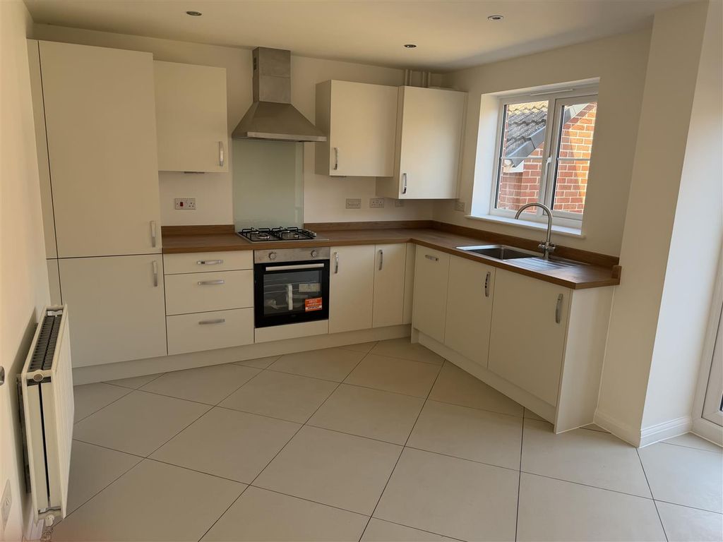 Property photo 3 of 13 Img_7874.Jpg