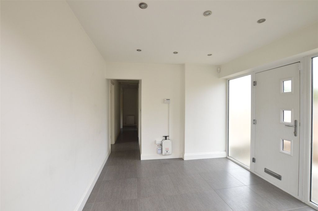 Property photo 2 of 11 Picture No. 05
