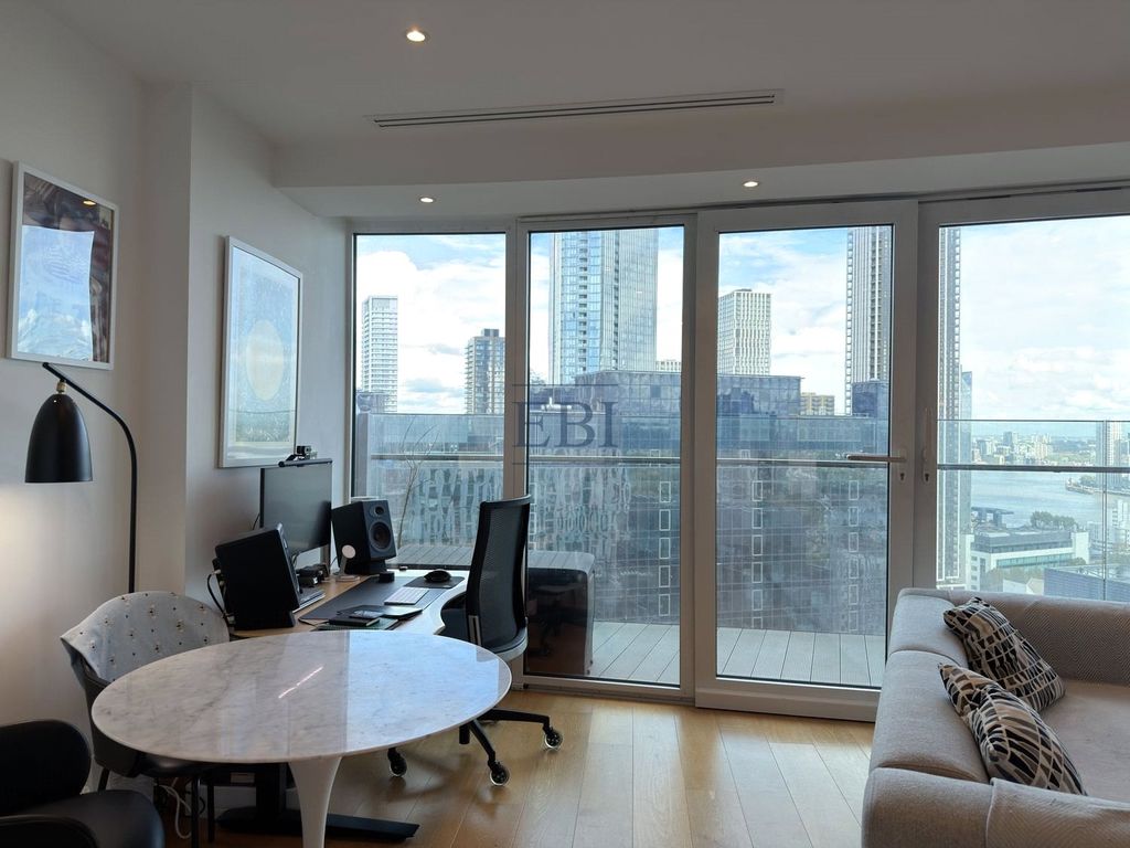 Property photo 3 of 13 Picture No. 02