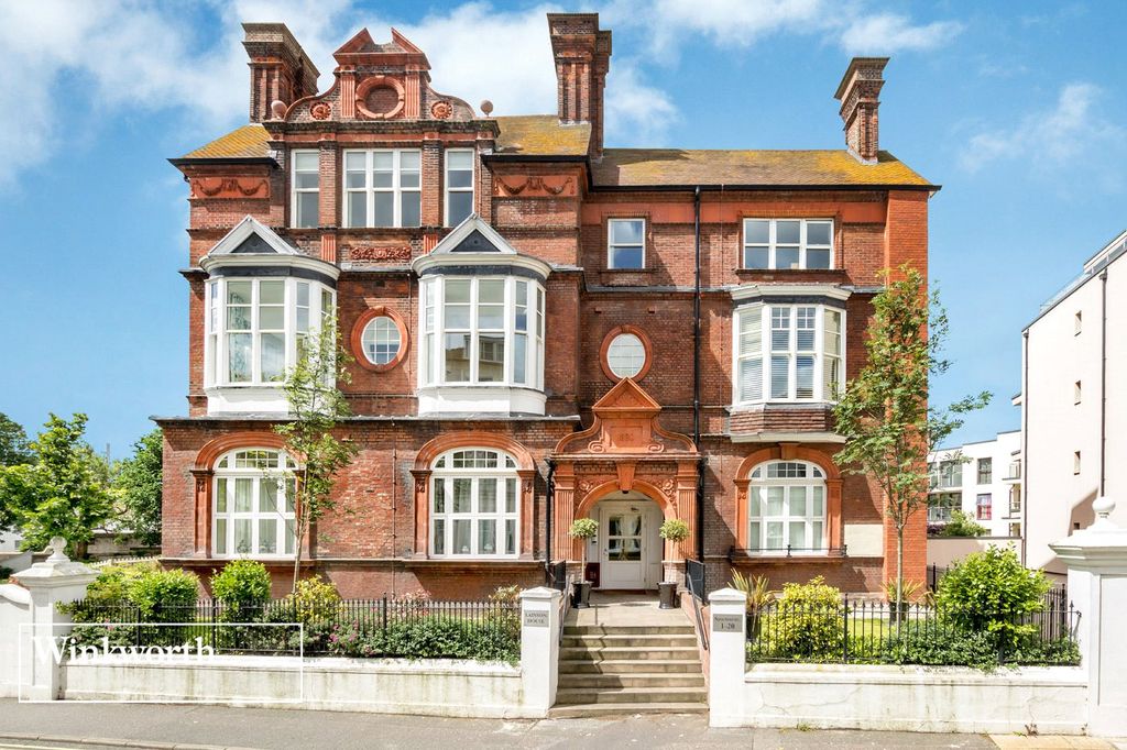 Property photo 1 of 19 Picture No. 29