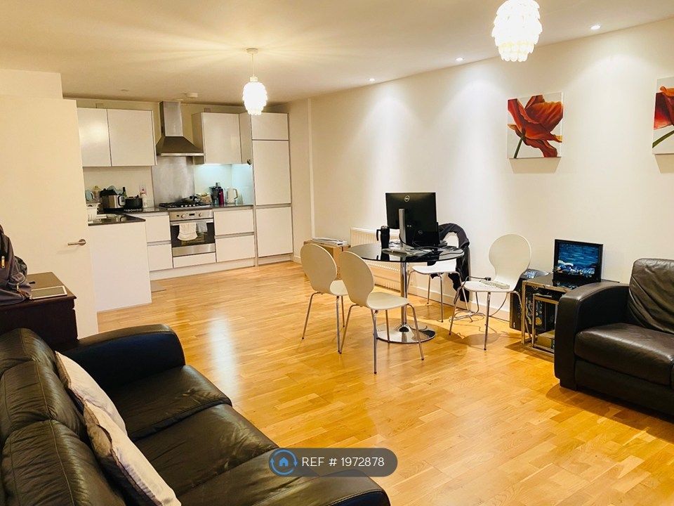 Property photo 2 of 9