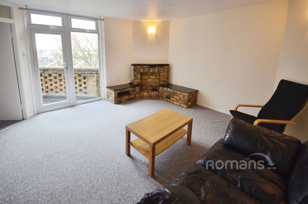 Property photo 3 of 15 Pbox-Img.Jpg