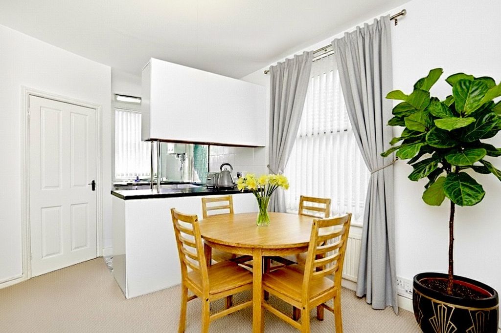 Property photo 3 of 4 Picture No. 19